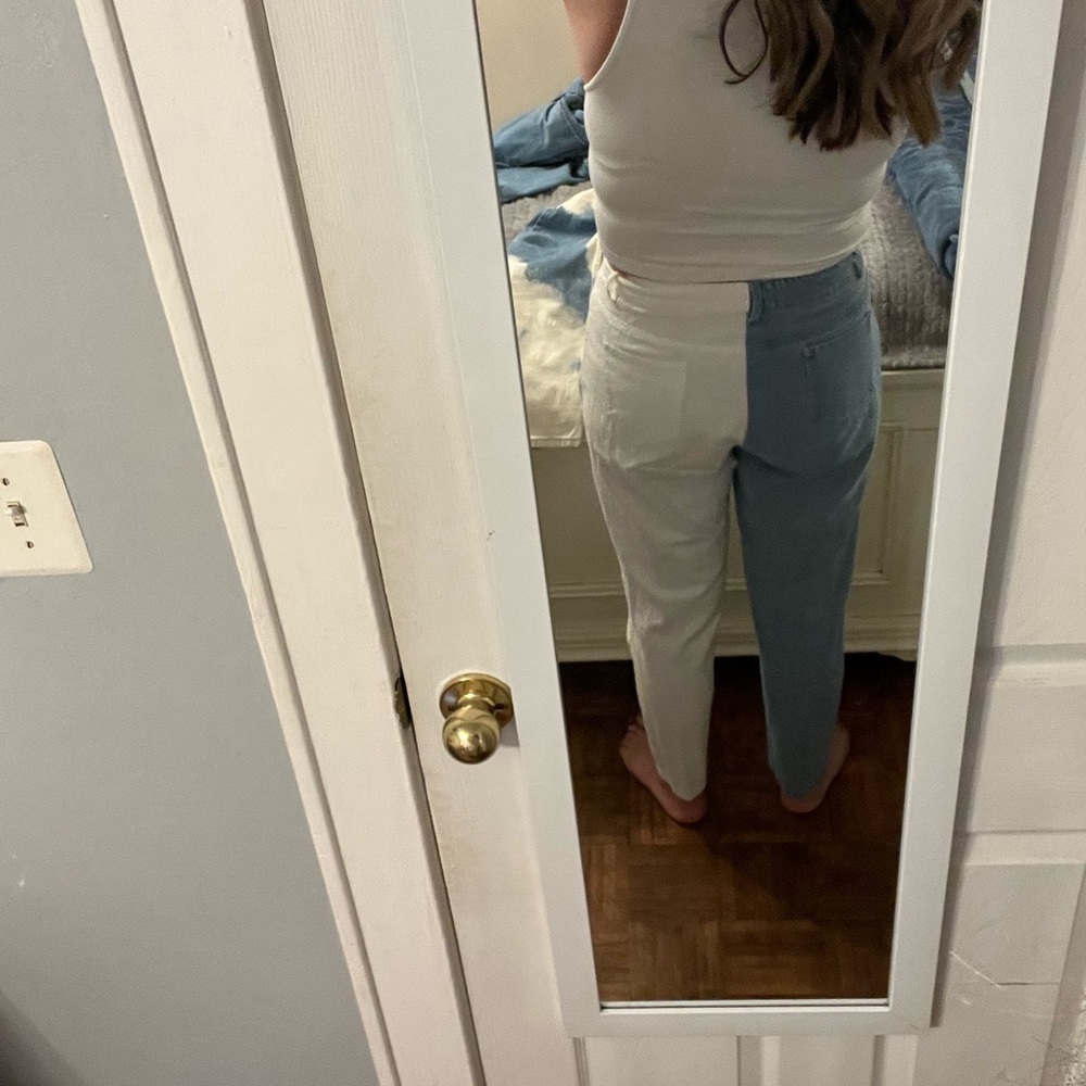 Two color jeans! - Picture 3 of 4